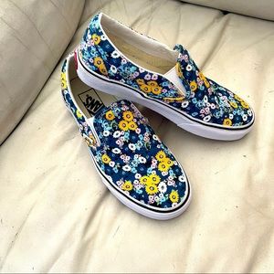Brand new vans slip on shoes